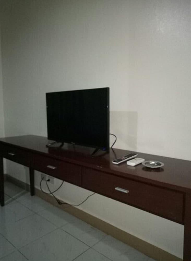Dragonlink Suites Makati City Екстер'єр фото
